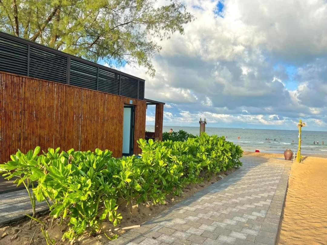 Bistro Hotel Grand World Phu Quoc Exterior photo